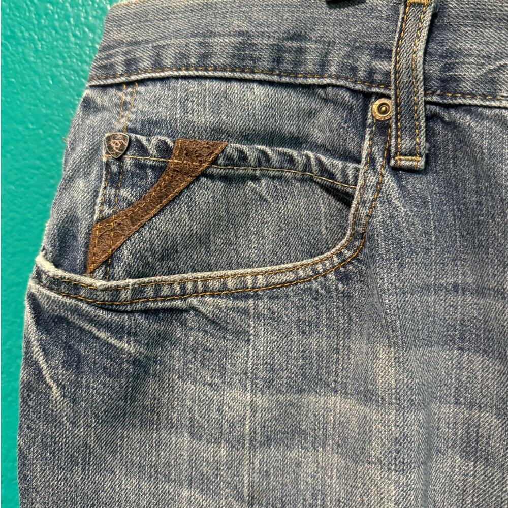 Ariat Low Rise Boot Cut Medium Wash Brown Accent Men's Jeans 40/30 - Picture 4 of 11
